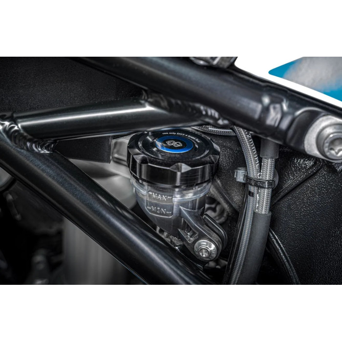 BRAKE FLUID CONTAINER COVER RE