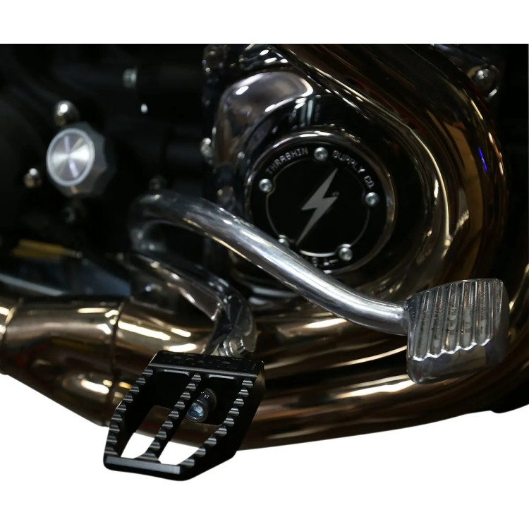 FOOTPEGS MILITANT BLACK