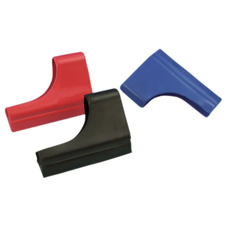 WIPER SHIELD FOR FINGER