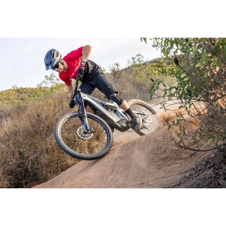 SHORT INTENSE BK/GY 30