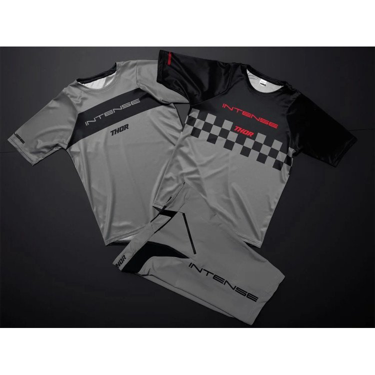 SHORT INTENSE GRAY 36